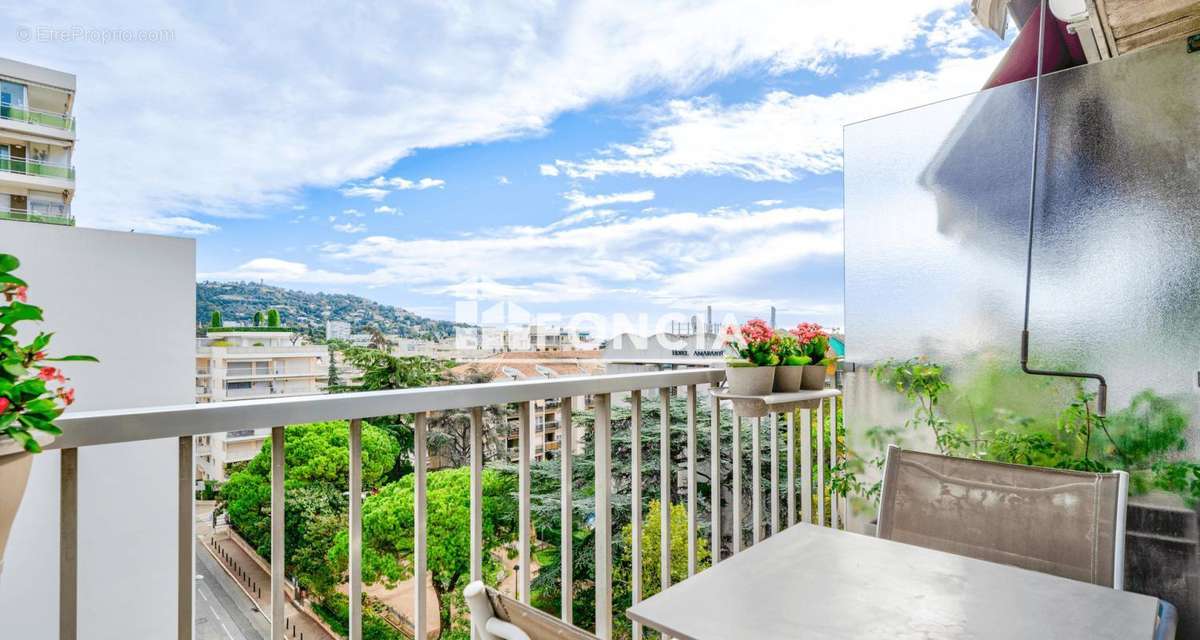 Appartement à CANNES