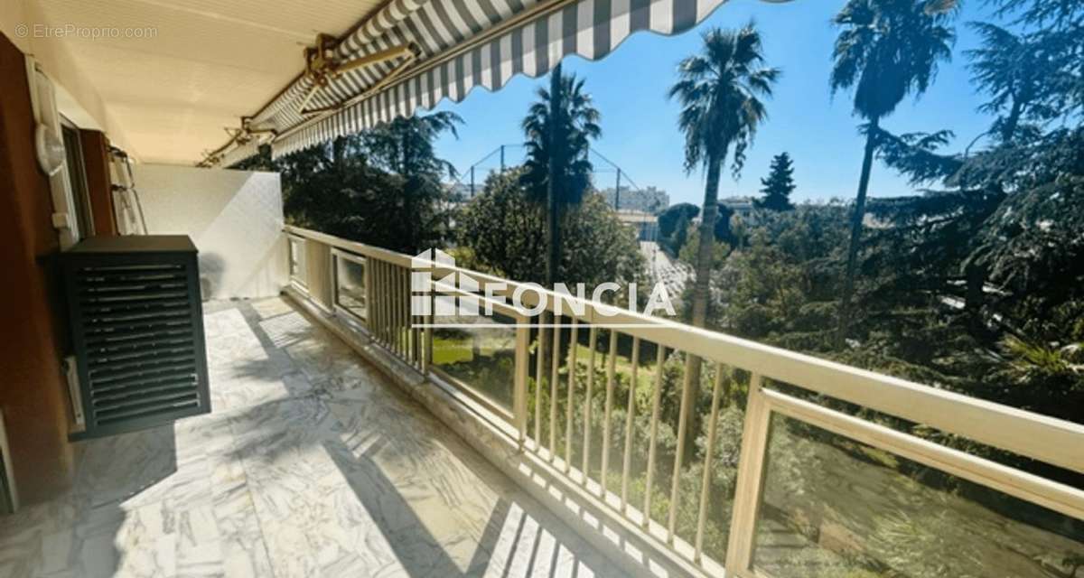 Appartement à CANNES