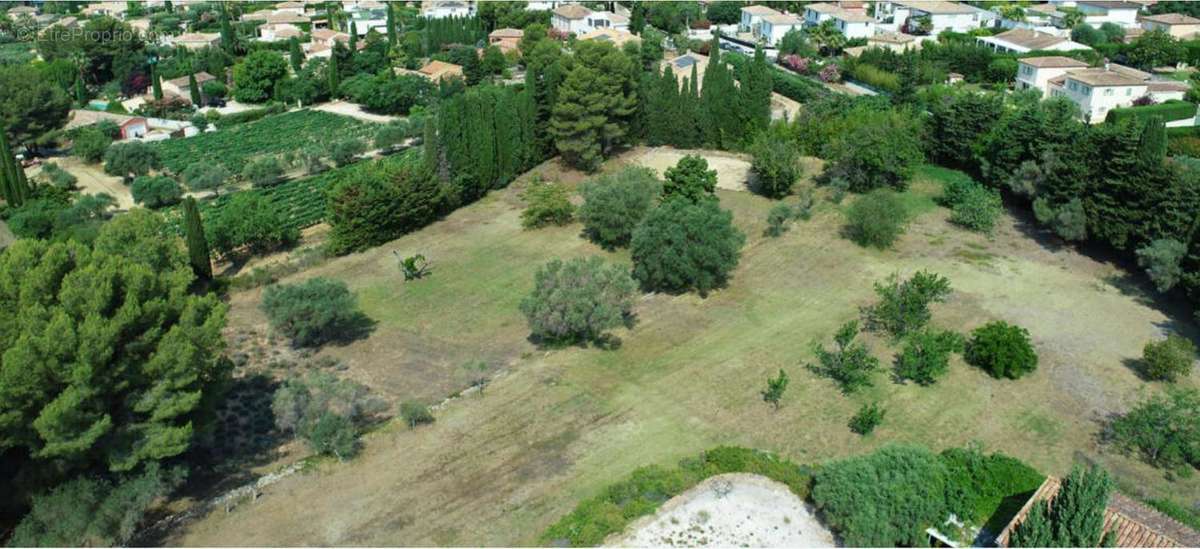 Terrain à SANARY-SUR-MER