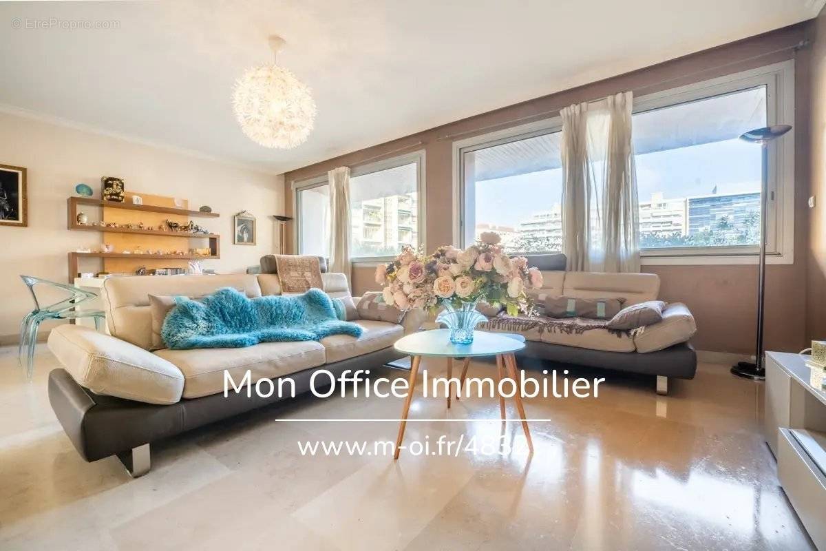 Appartement à MARSEILLE-8E