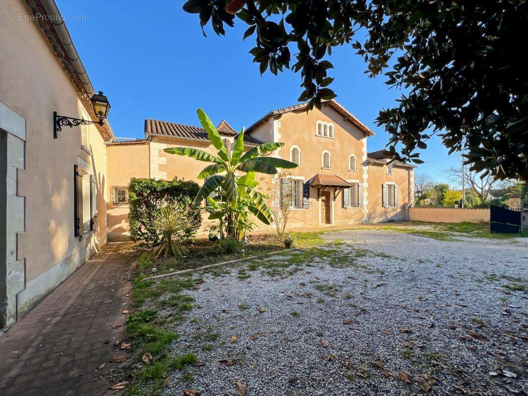 Maison à ANNESSE-ET-BEAULIEU