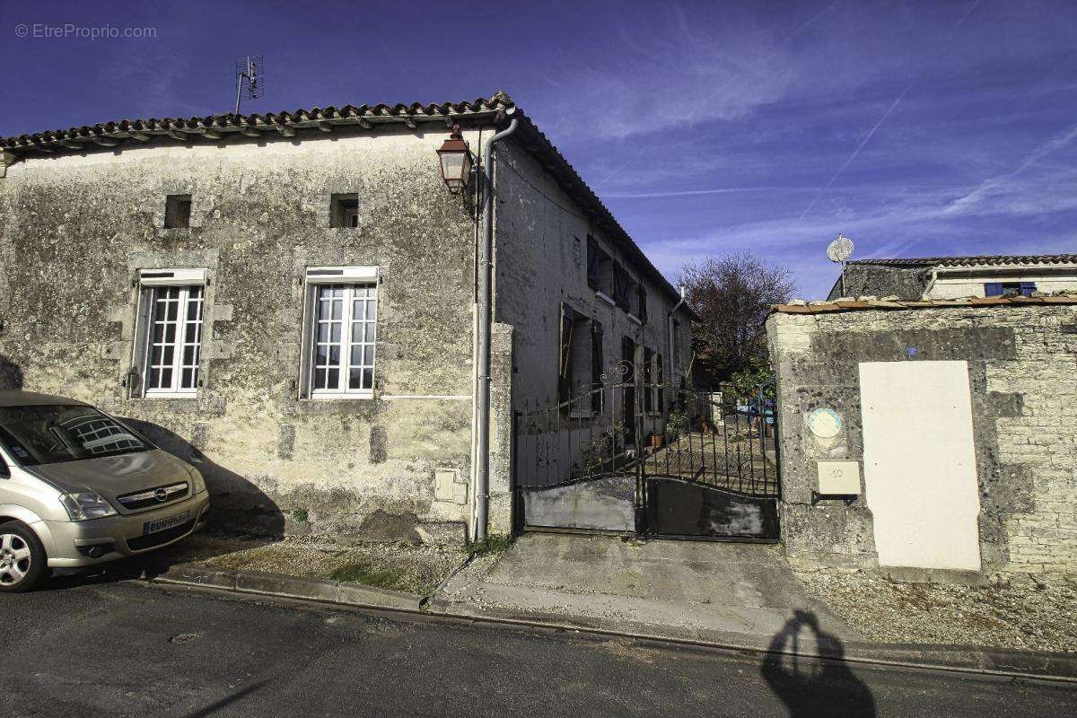 Maison à GOURVILLETTE