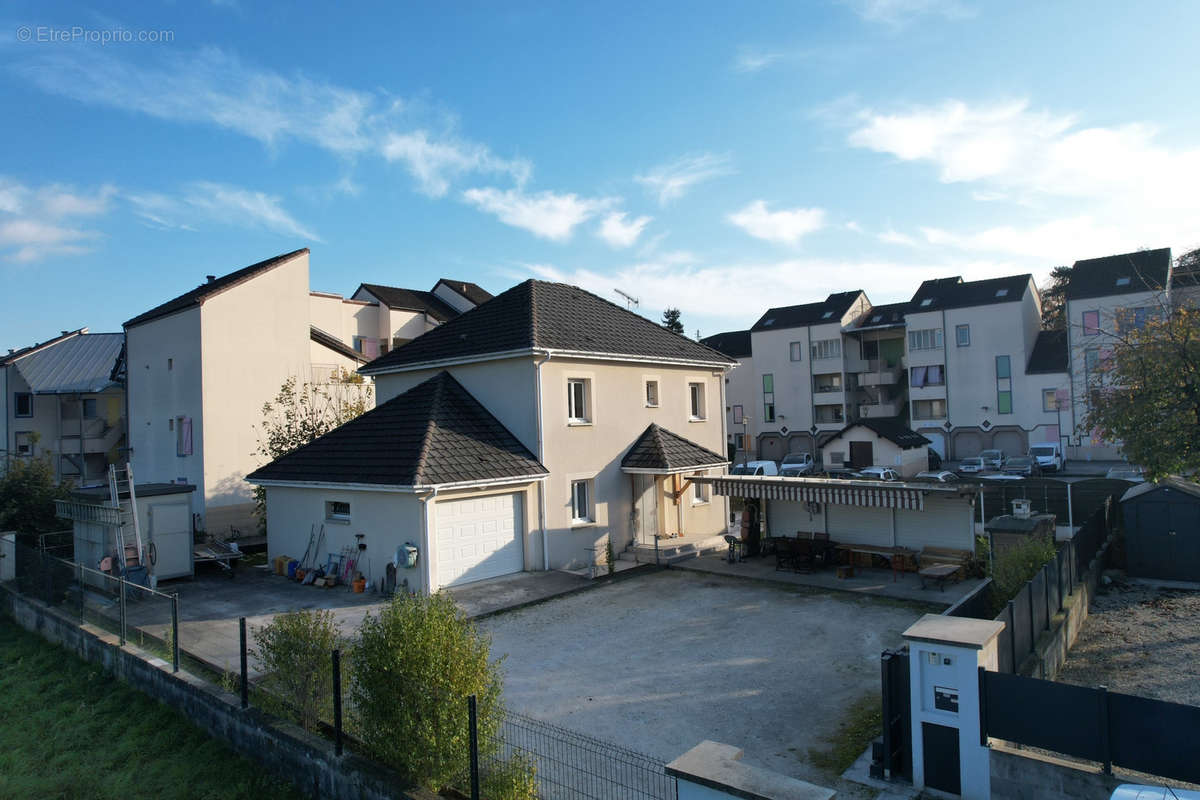 Maison à CHAMBERY