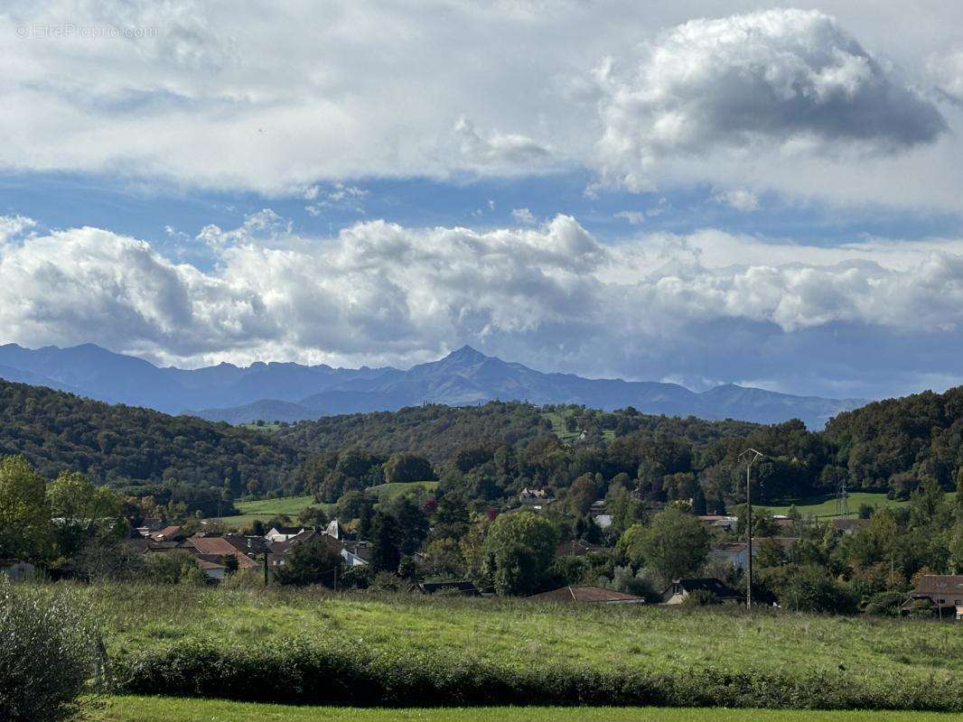 Terrain à TOURNAY