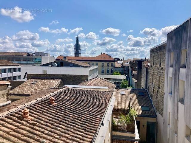 Appartement à BORDEAUX