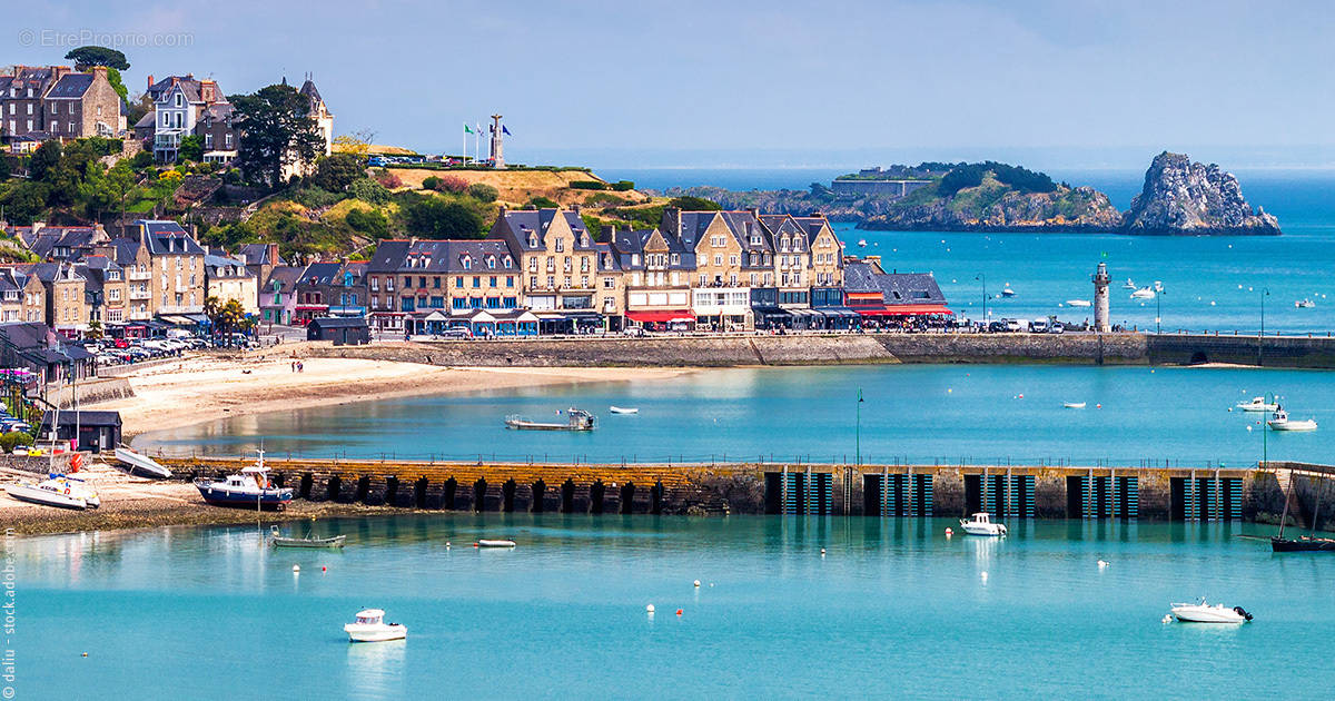 Terrain à CANCALE