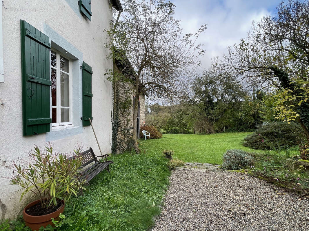 Maison à SAINT-MAIGNER