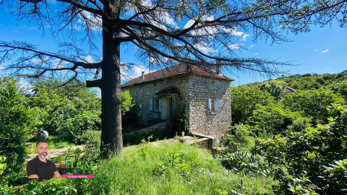 Maison à VEZENOBRES