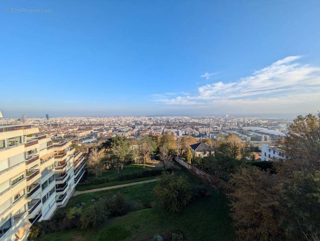 Appartement à LYON-5E