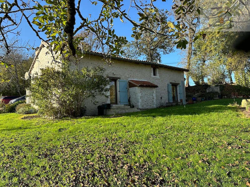 Maison à BOUTEILLES-SAINT-SEBASTIEN