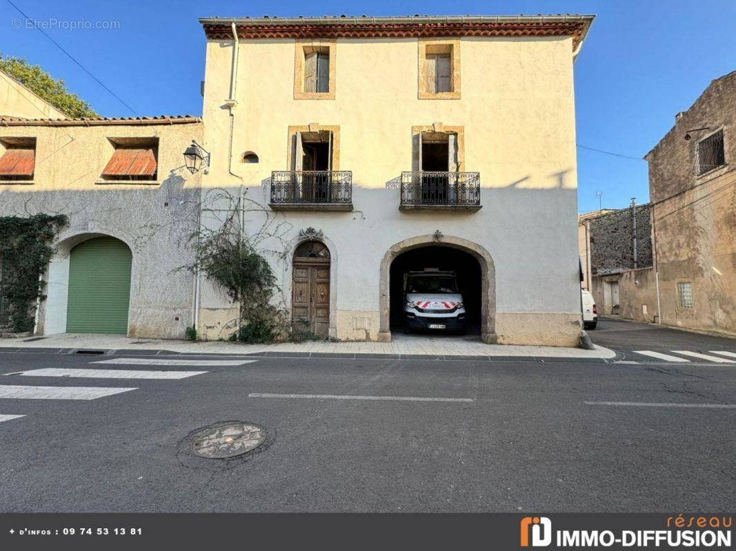 Maison à SAINT-THIBERY