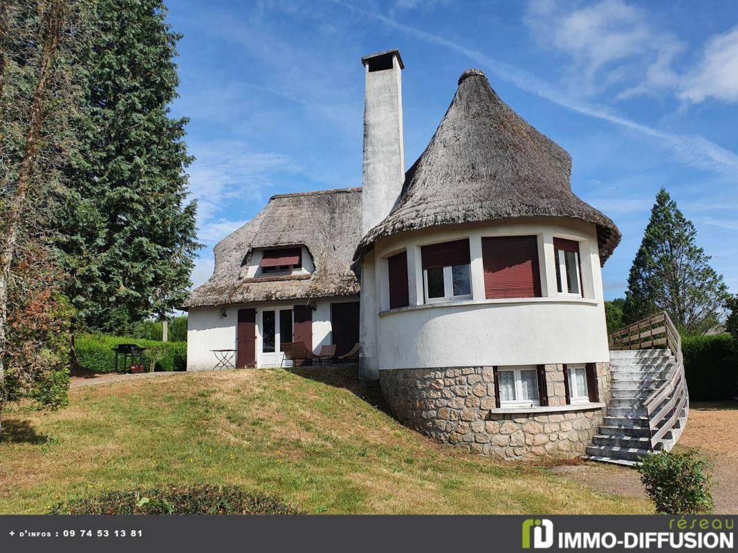 Maison à CORREZE