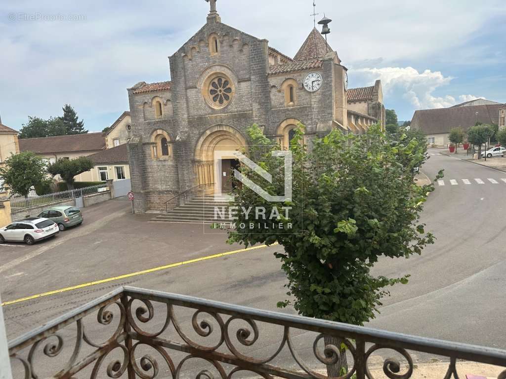 Appartement à PALINGES