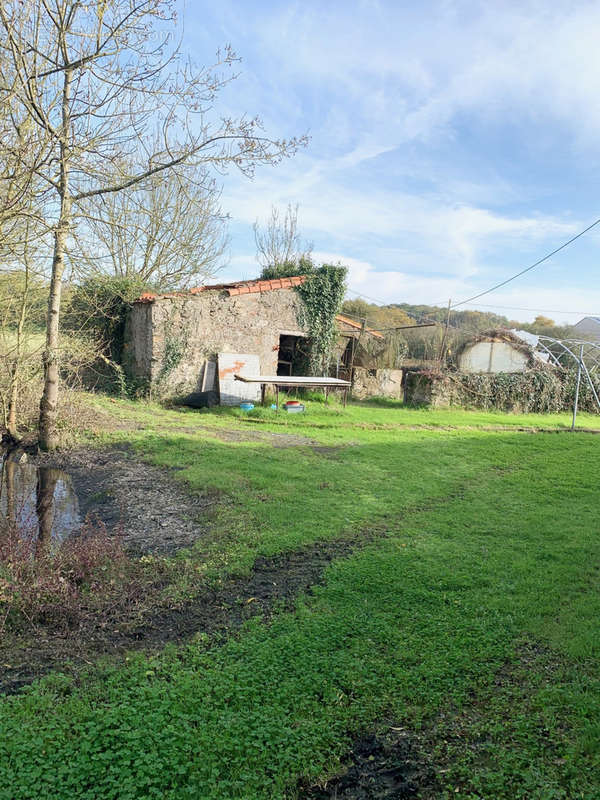 Maison à MONTAIGU