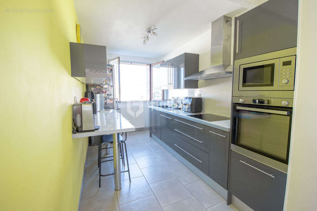 Appartement à MARSEILLE-10E