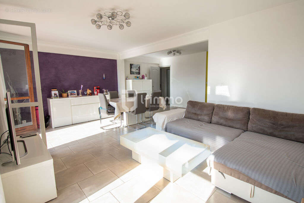 Appartement à MARSEILLE-10E