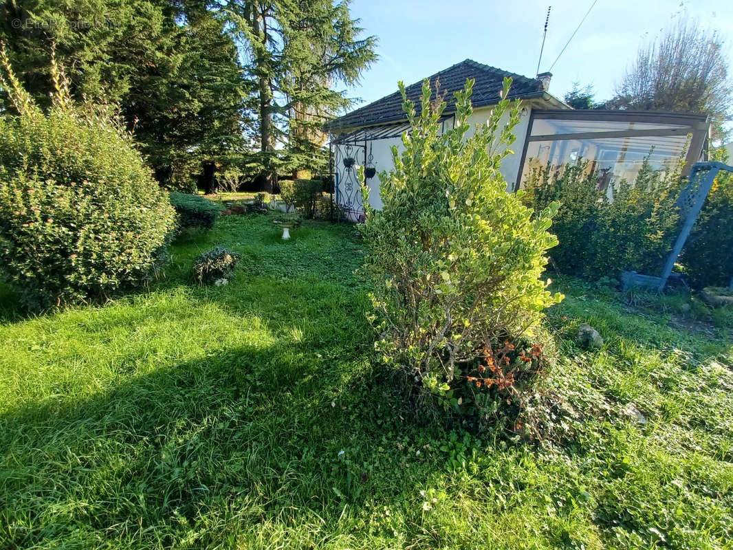 Maison à COUY