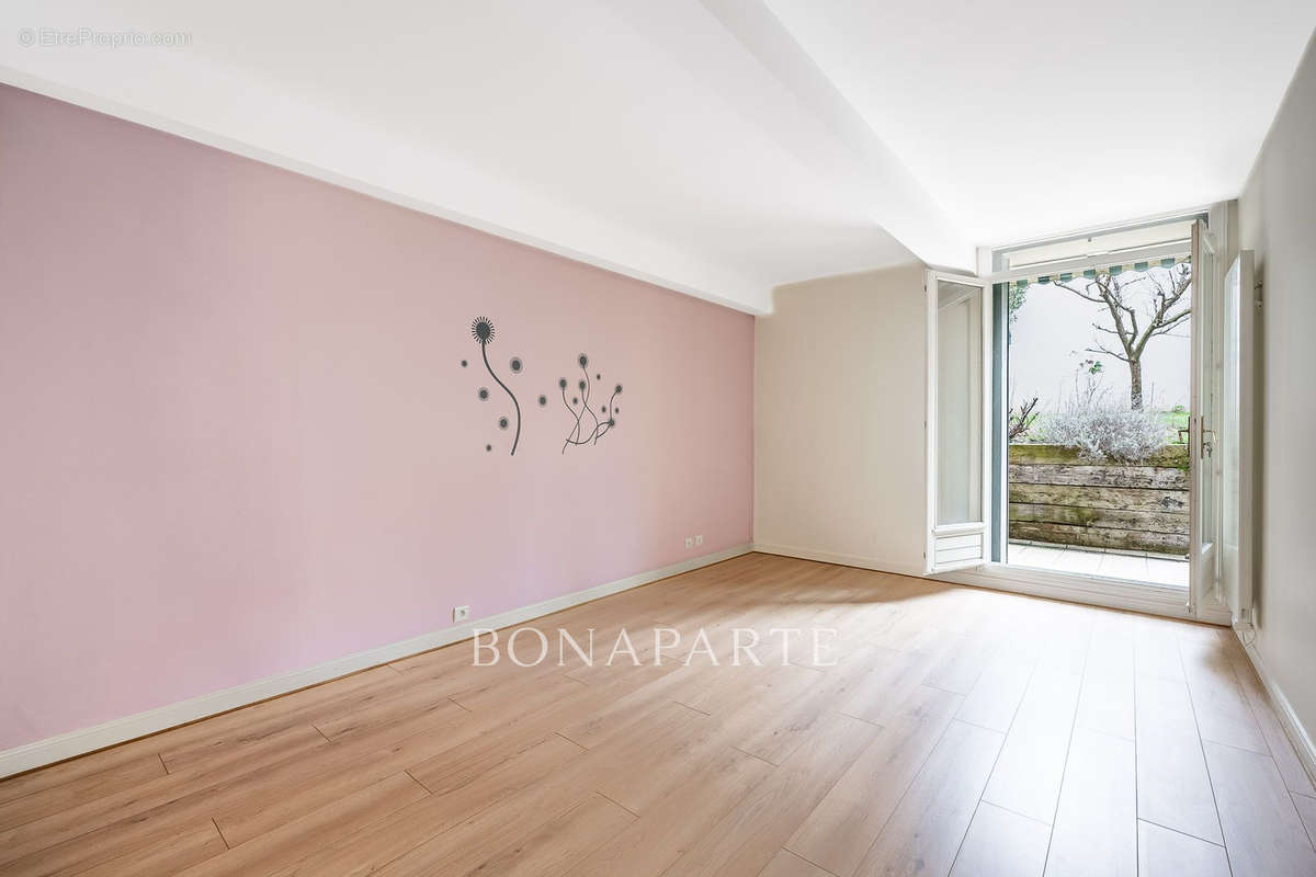 Appartement à ASNIERES-SUR-SEINE