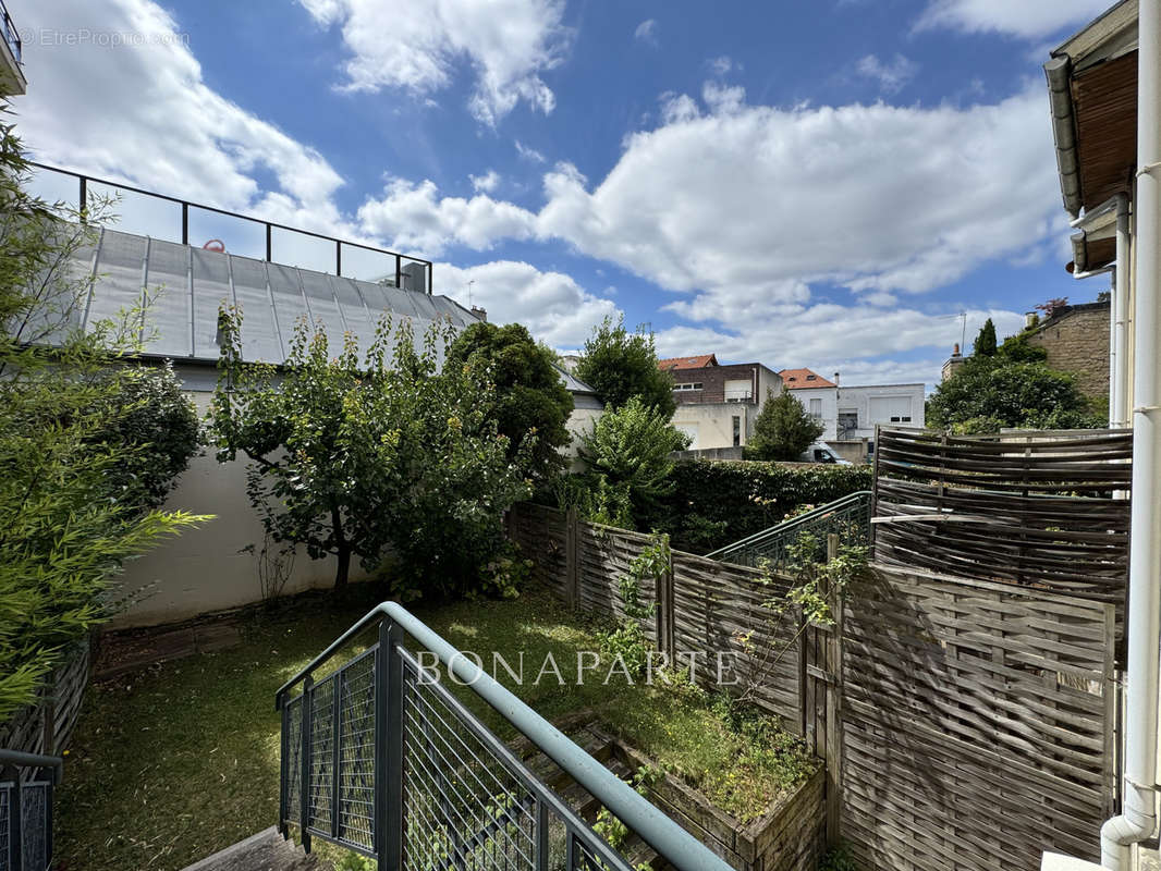 Appartement à ASNIERES-SUR-SEINE