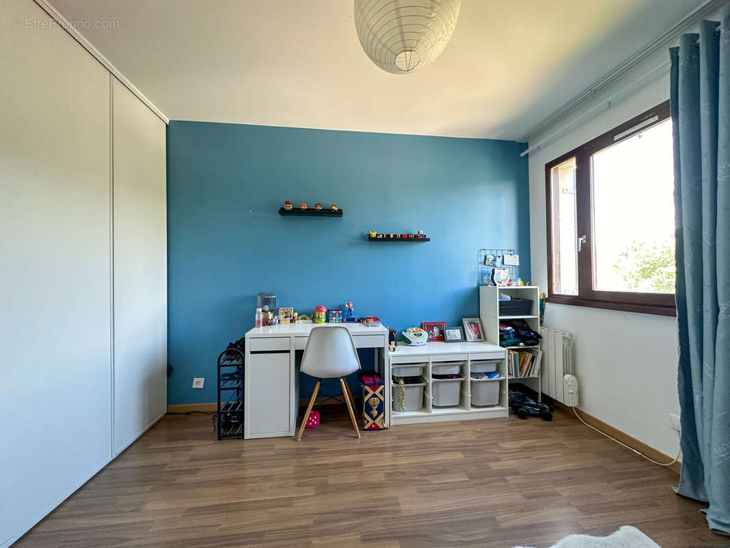 Appartement à SAINT-ALBAN-DU-RHONE