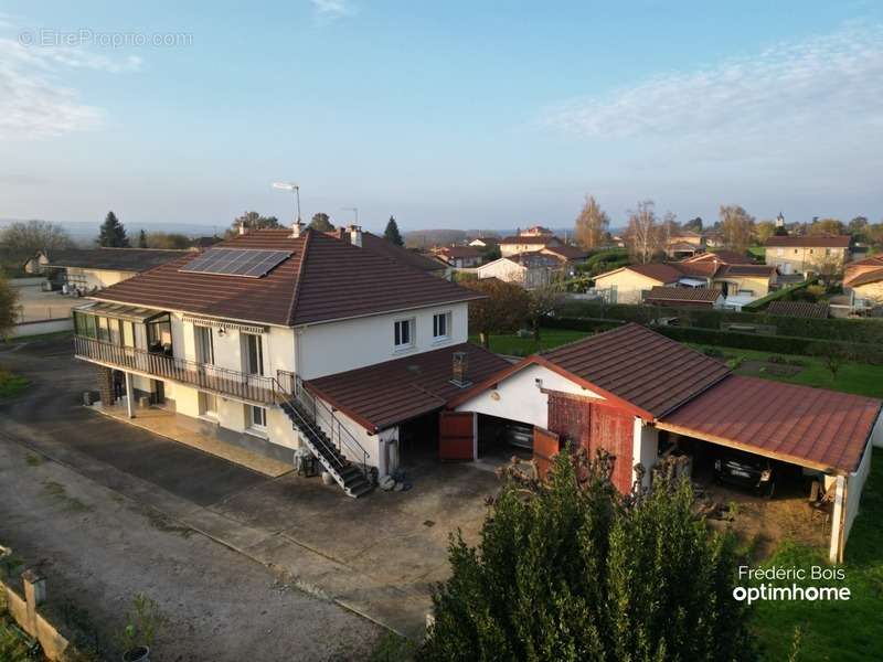 Maison à SERMOYER