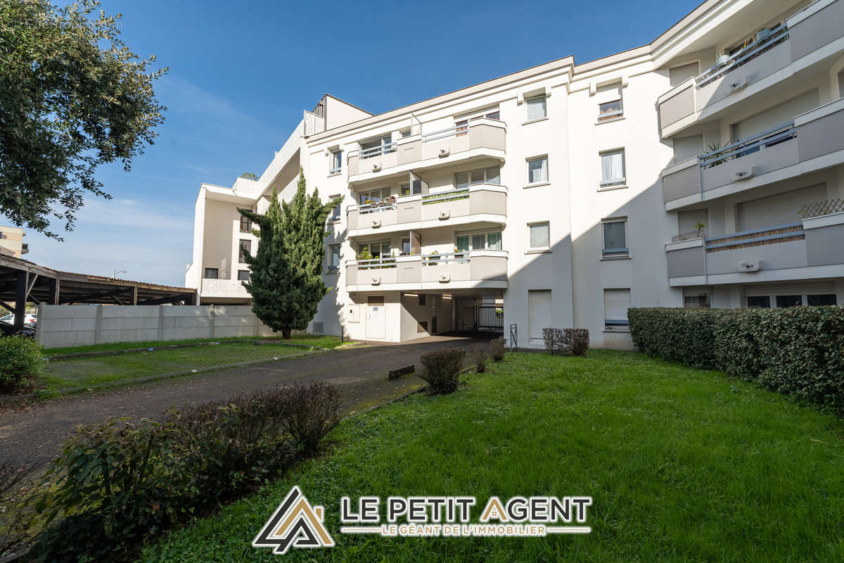 Appartement à LE BOUSCAT