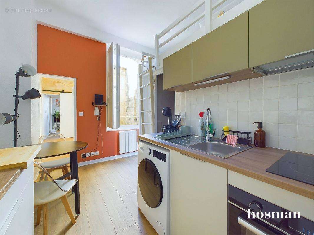 Appartement à BORDEAUX