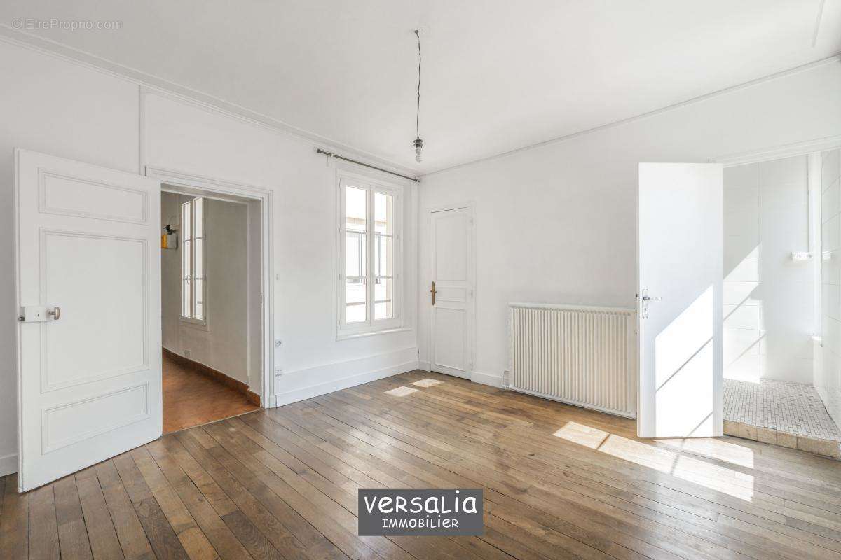 Appartement à VERSAILLES