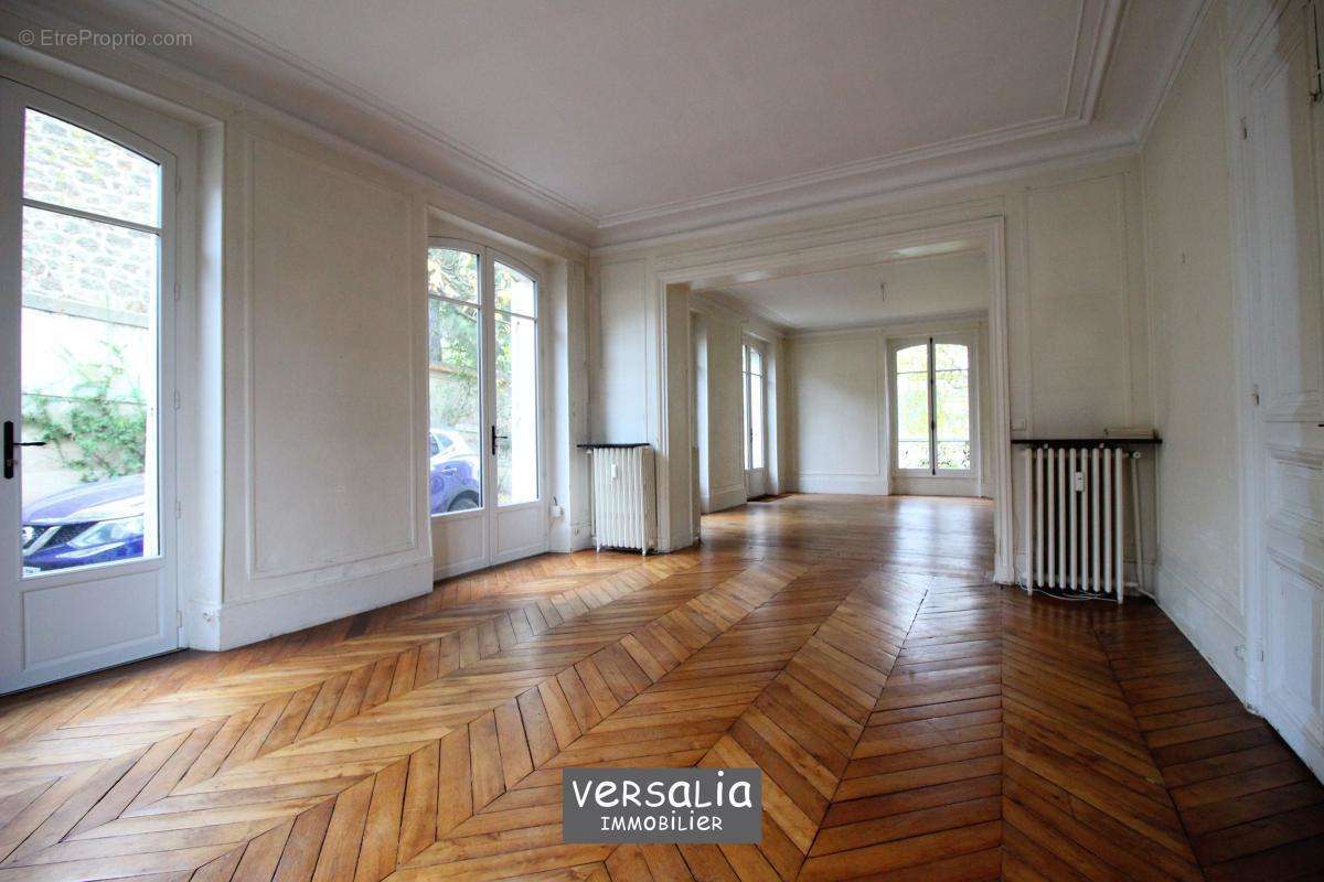 Appartement à VERSAILLES