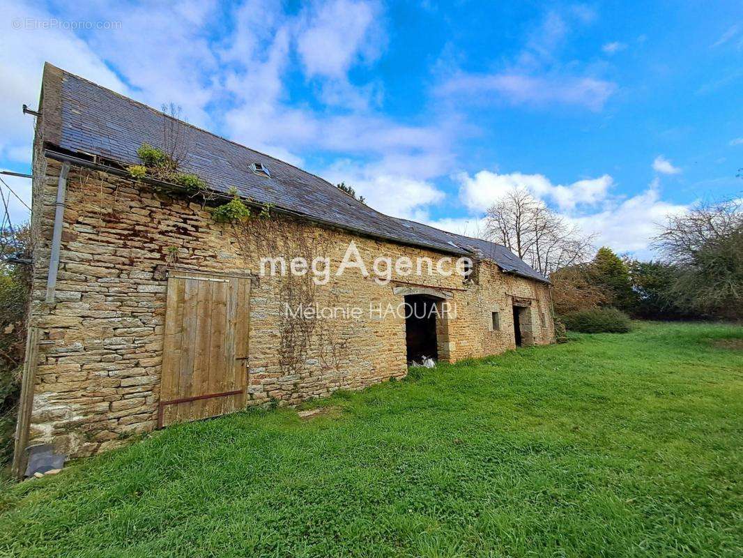 Maison à MELGVEN