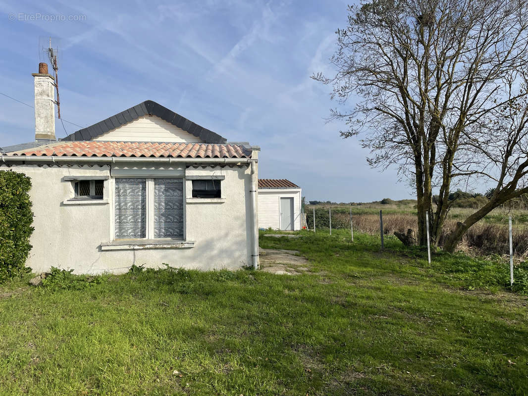 Maison à L&#039;EPINE