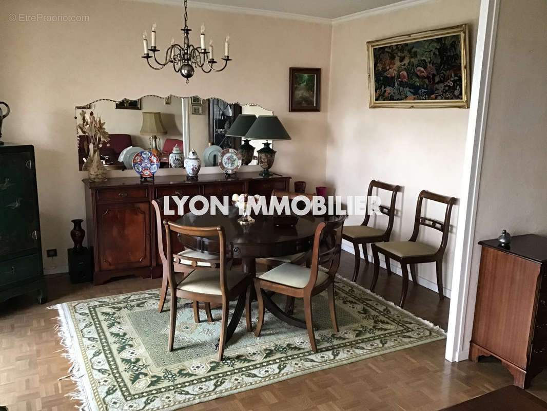 Appartement à LYON-8E