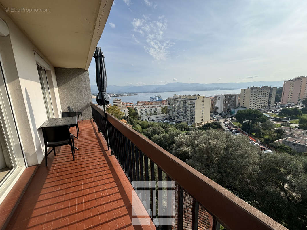 Appartement à AJACCIO