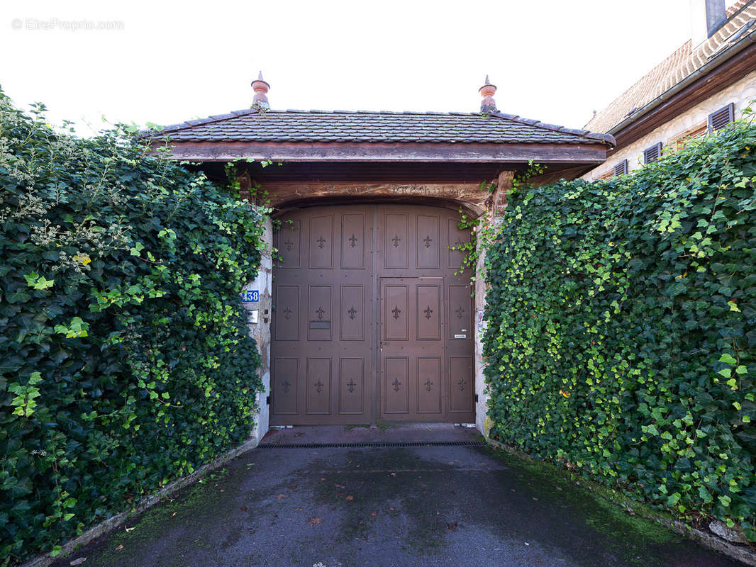 Maison à SAINT-JORIOZ