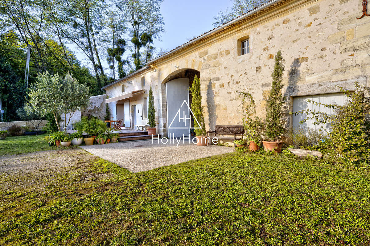 Maison à MONTAGNE