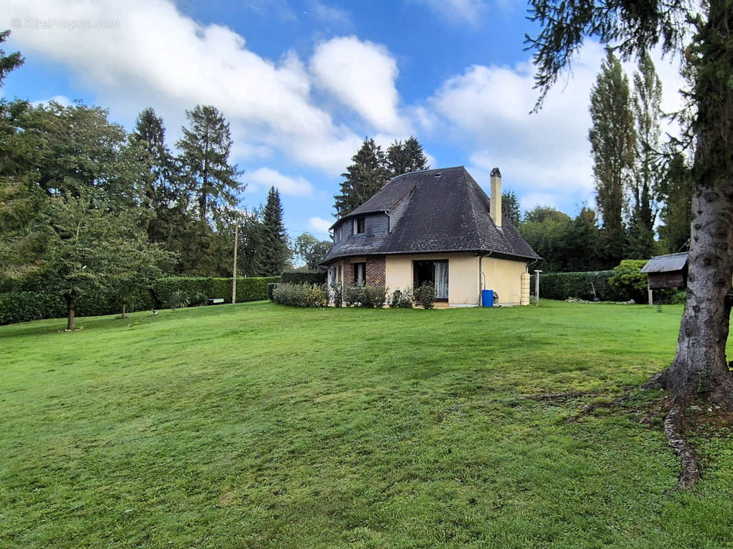 Maison à PONT-L&#039;EVEQUE