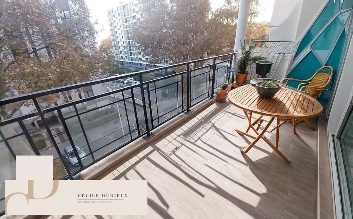 Appartement à LYON-6E