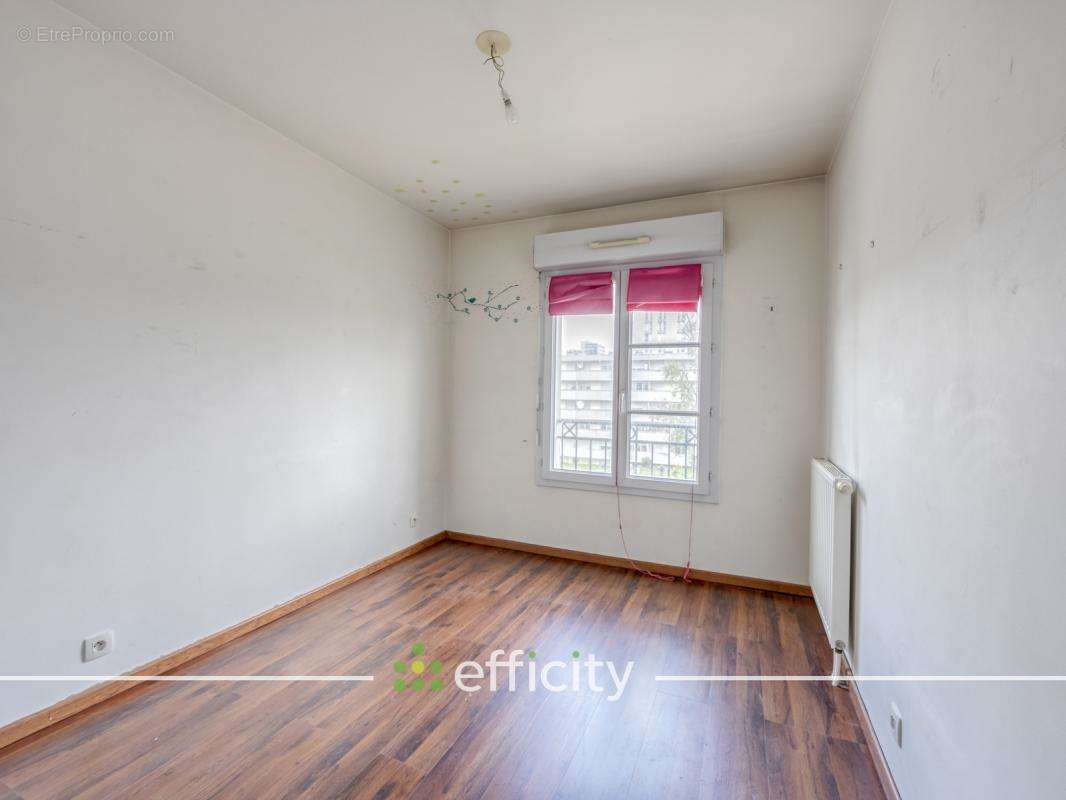 Appartement à EPINAY-SOUS-SENART