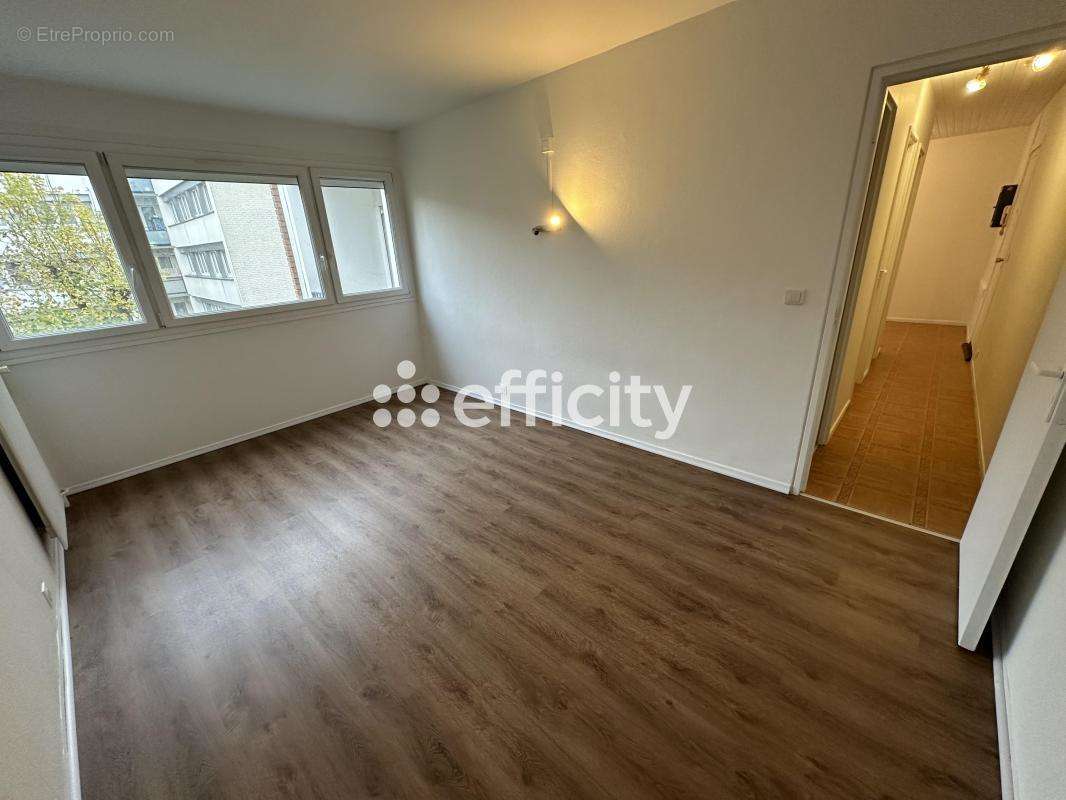 Appartement à PALAISEAU