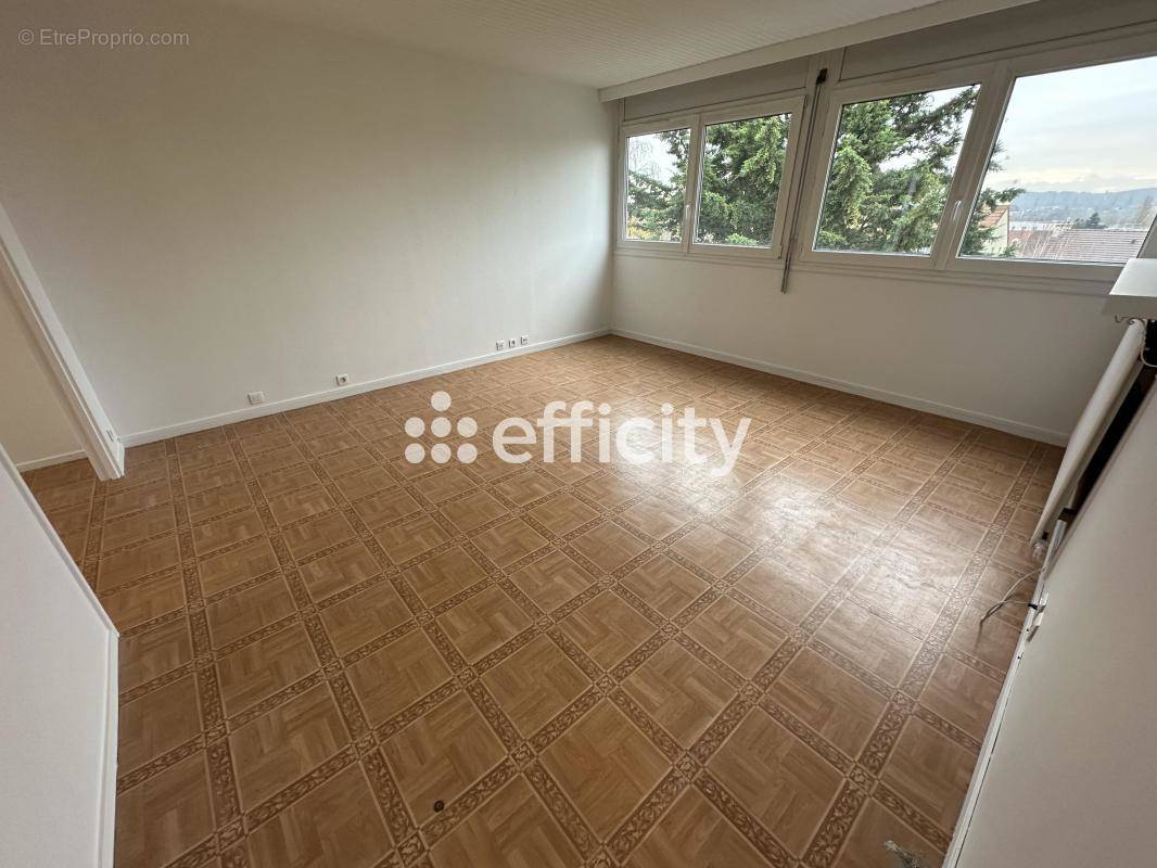 Appartement à PALAISEAU