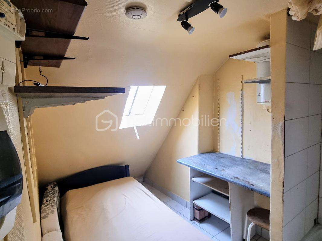 Appartement à PARIS-10E