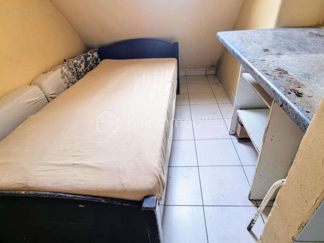 Appartement à PARIS-10E