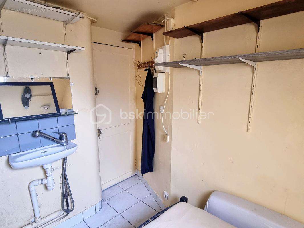 Appartement à PARIS-10E