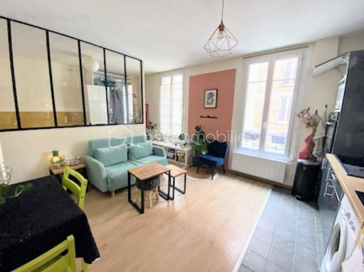 Appartement à MAISONS-ALFORT