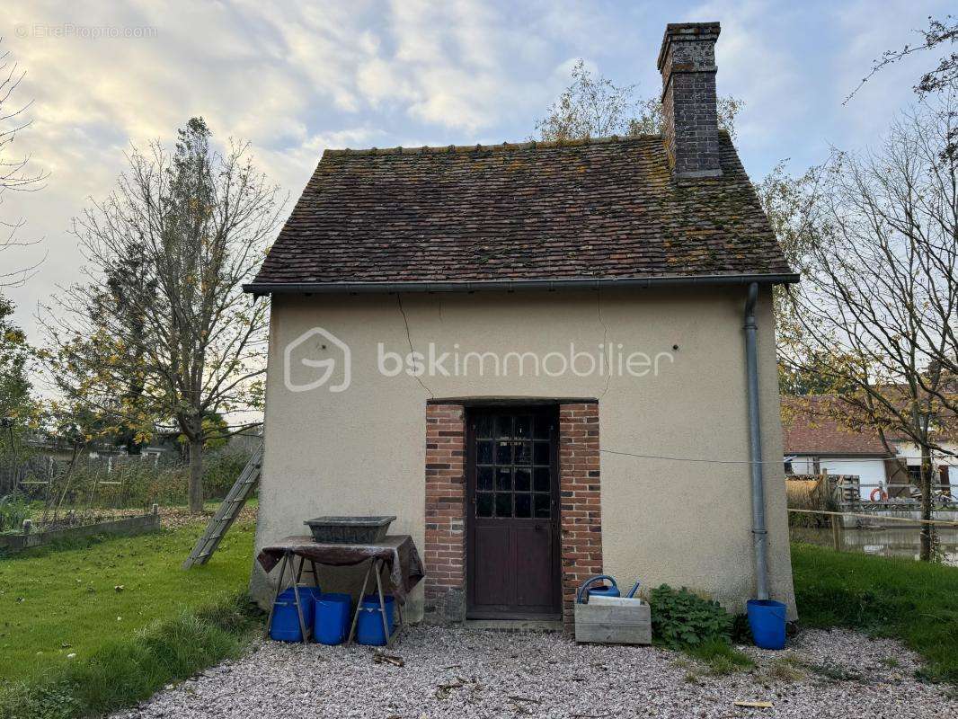 Maison à LE CHESNE