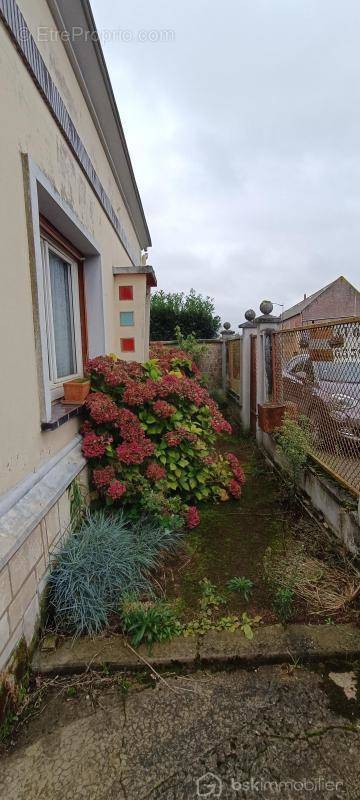 Maison à MATIGNY