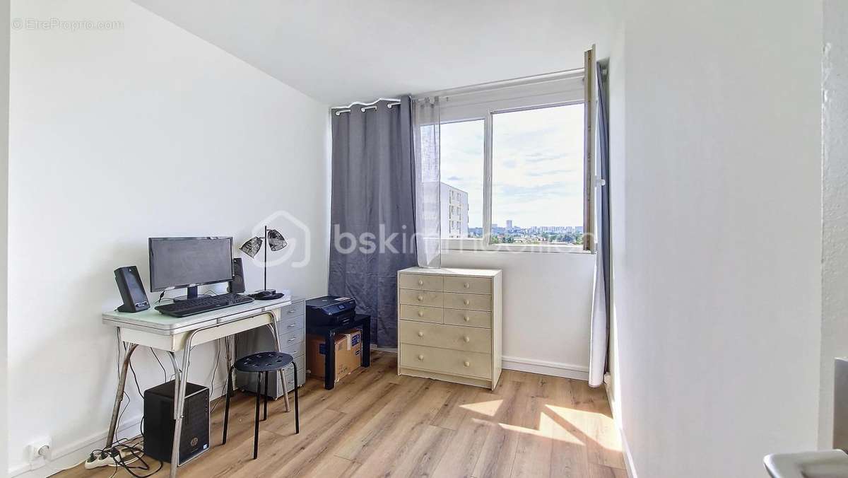 Appartement à NEUILLY-PLAISANCE