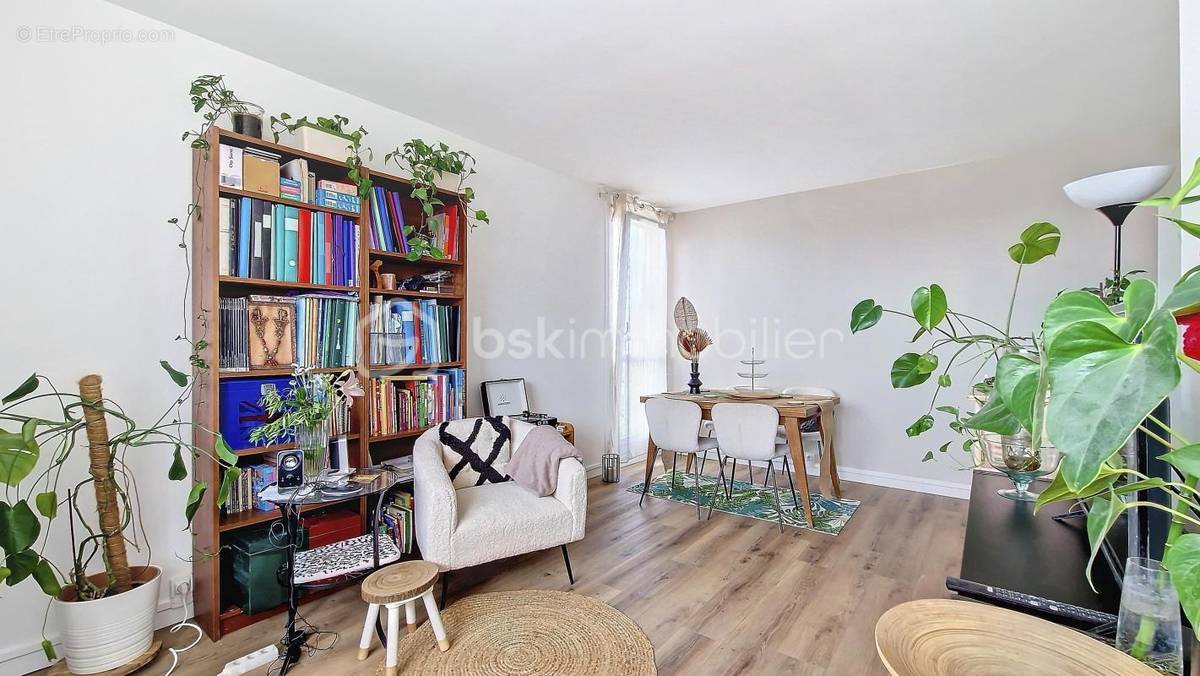 Appartement à NEUILLY-PLAISANCE