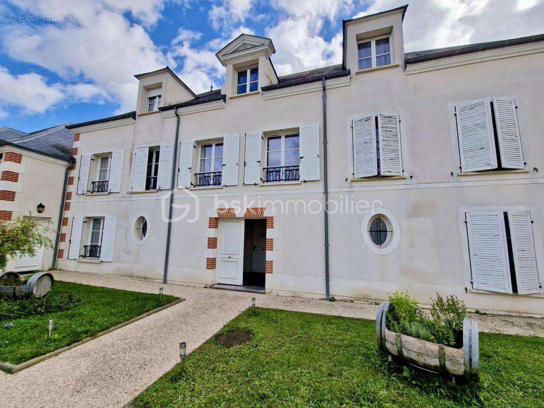 Maison à MAGNY-LE-HONGRE