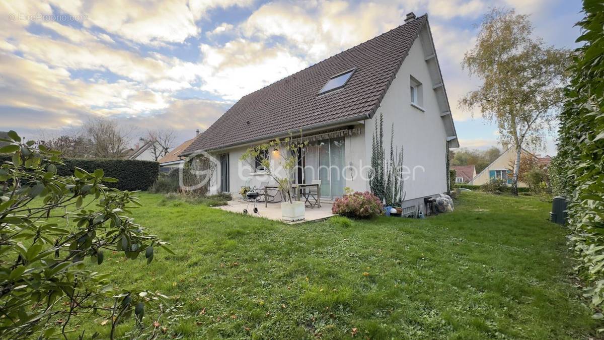 Maison à SAINT-GERMAIN-LES-CORBEIL